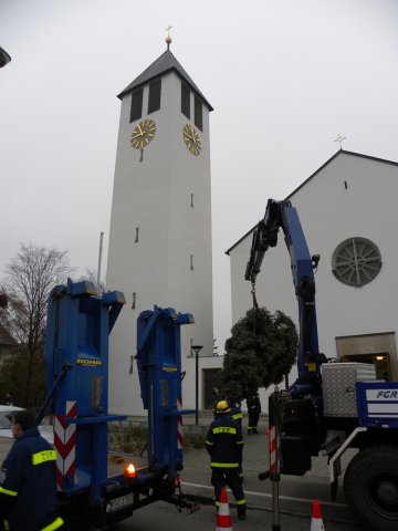 Christbaumaufstellen 2016 02